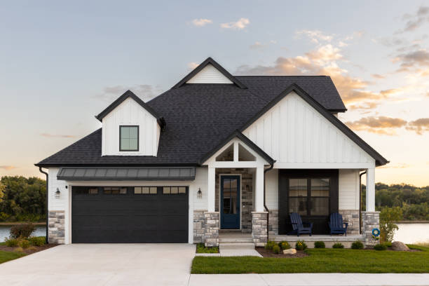 Best Solar Panel Roofing Installation  in Wellsville, UT